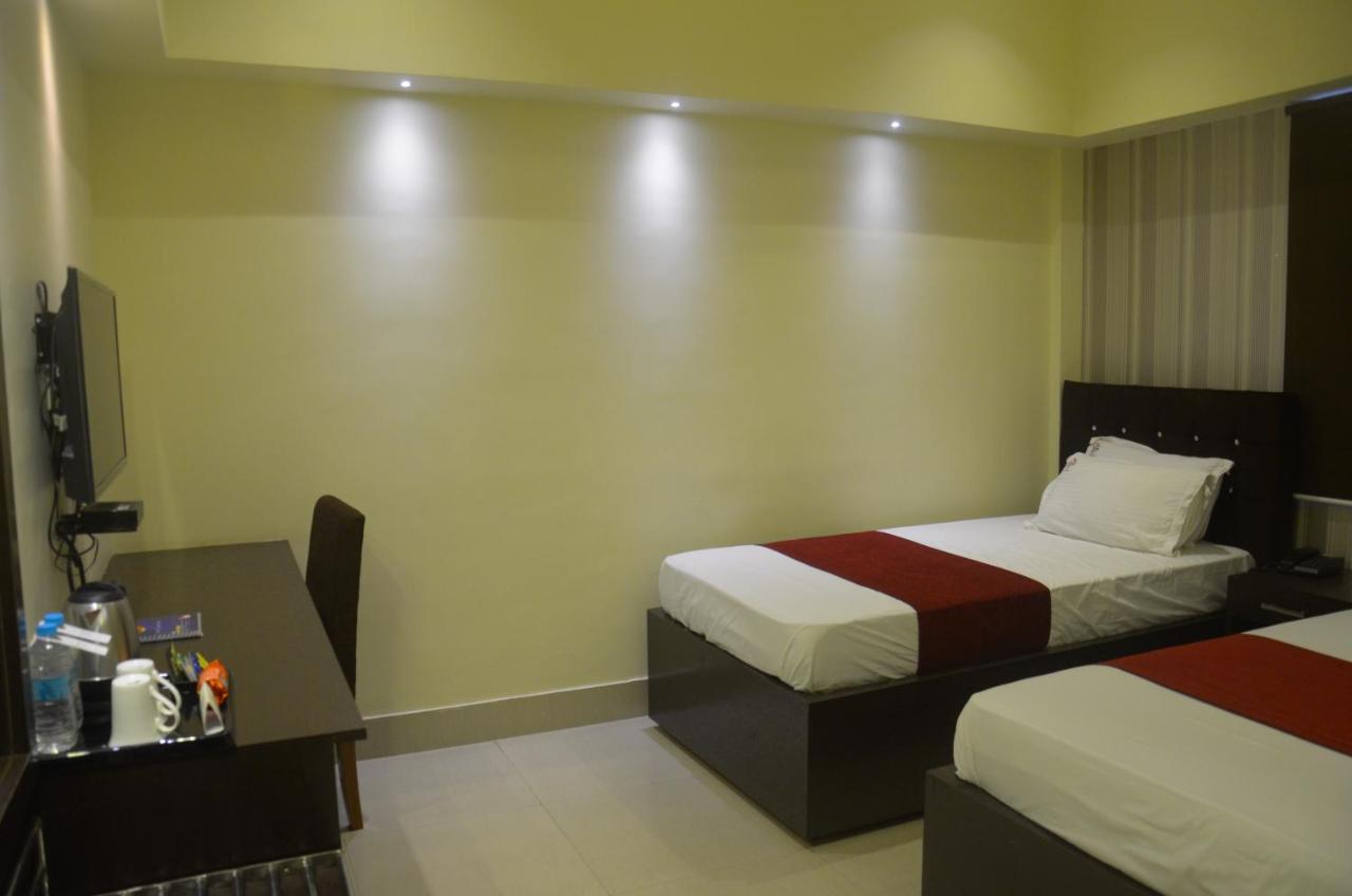 Hotel Pritika Durgapur  Luaran gambar